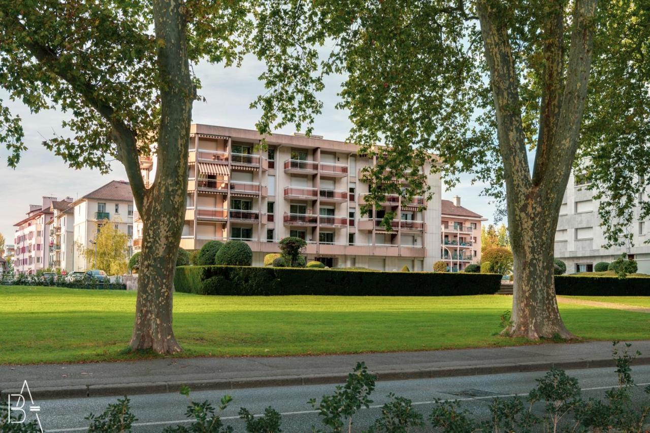 Le Matignon - Design Apartment Facing Lake Анси Экстерьер фото